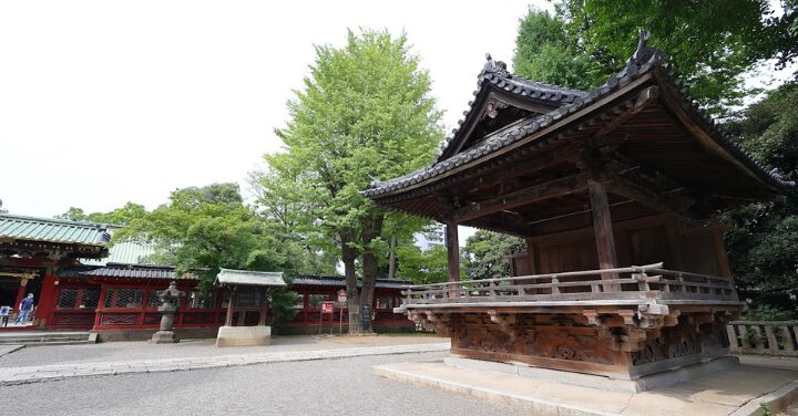 根津神社 怖い