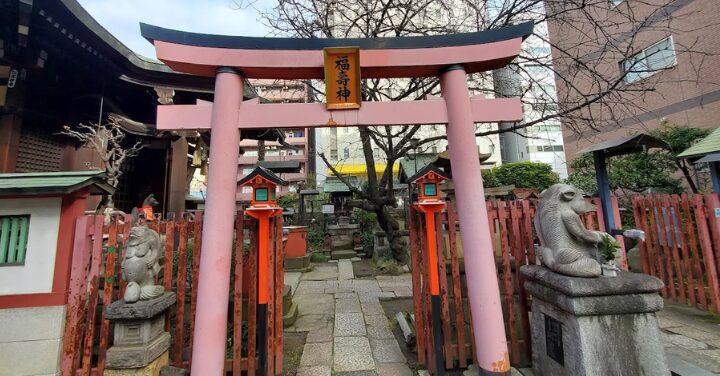 須賀神社君の名は
