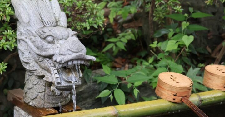 江ノ島 神社 呼ばれる