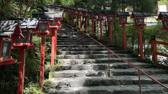 貴船神社 行かない方がいい