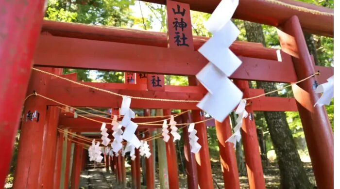 新屋山神社 怖い
