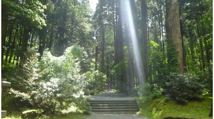 御岩神社 危険
