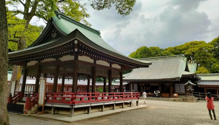 氷川神社 総本山 どこ