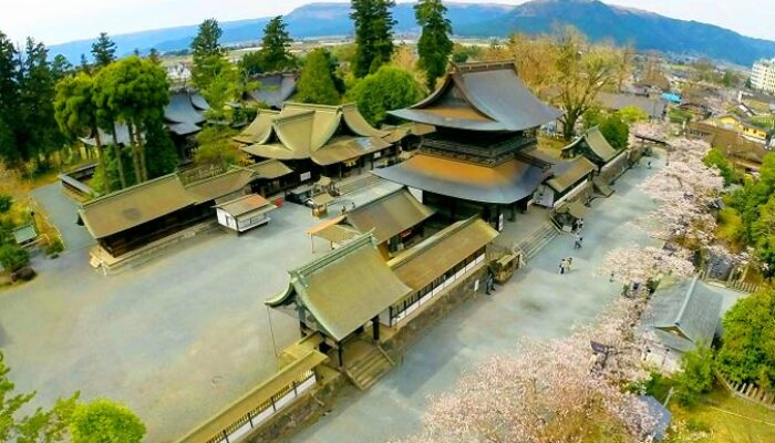 阿蘇神社 何の神様